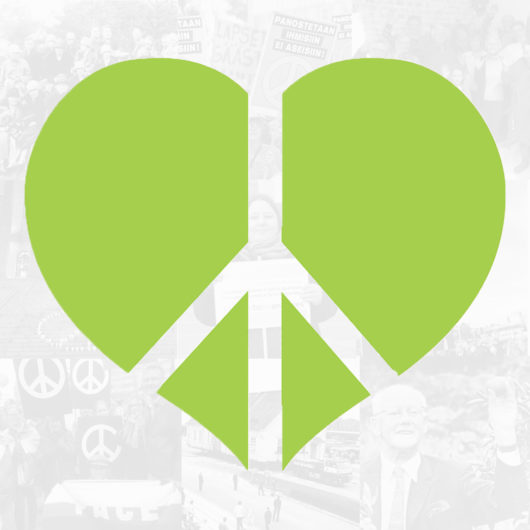 Vihreä sydänrauhanmerkki, jonka taustalla kuvia Rauhanliiton toiminnasta.